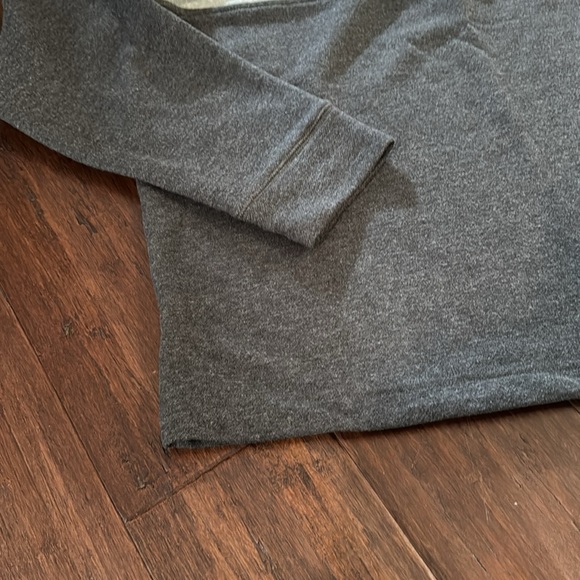 DUNNING GOLF SWEATSHIRT - Picture 5 of 9